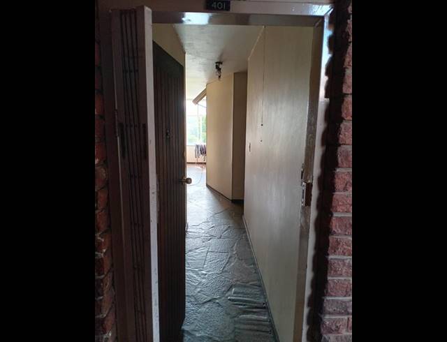 2 BEDROOM APARTMENT FOR SALE IN SUNNYSIDE